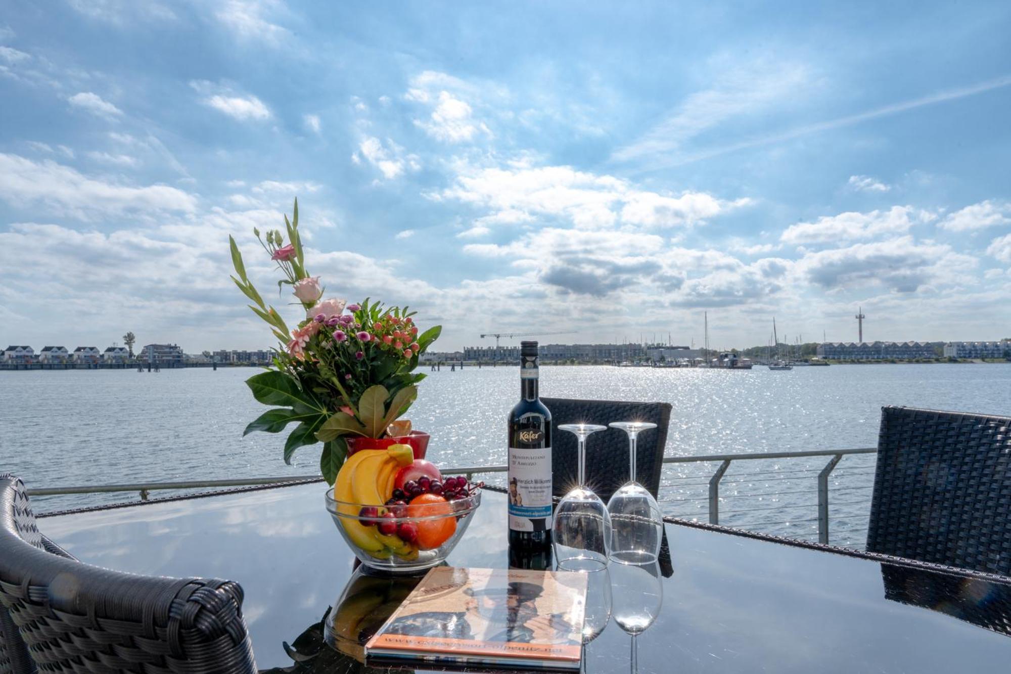 3-Zi-Fewo Brigantine 33 By Seeblick Ferien Oro, Wasserblick,Sauna Olpenitz Exterior photo